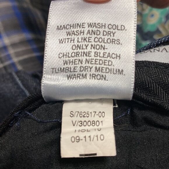 🎁BANANA REPUBLIC JEANS SIZE 26/2S. Leg length 30 the ankles 9 3/4 - Picture 8 of 8